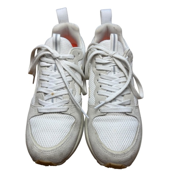 Women’s Veja Gravel White Venturi II Sneakers - Picture 2 of 10